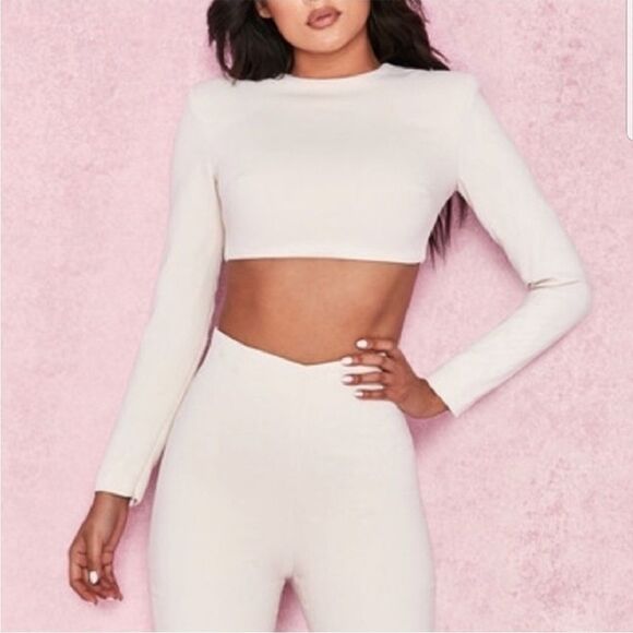 House of CB Tops - House of CB Cream Eizelle Long Sleeve‎ Crop Top XS NWT